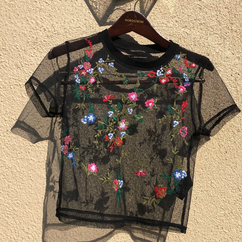 🌊urban outfitters top